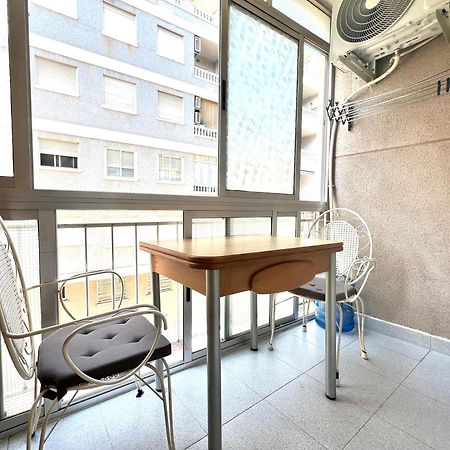 Renovated Cosy Studio 350 M Playa Del Cura, With Official Touristic License Torrevieja Exterior photo