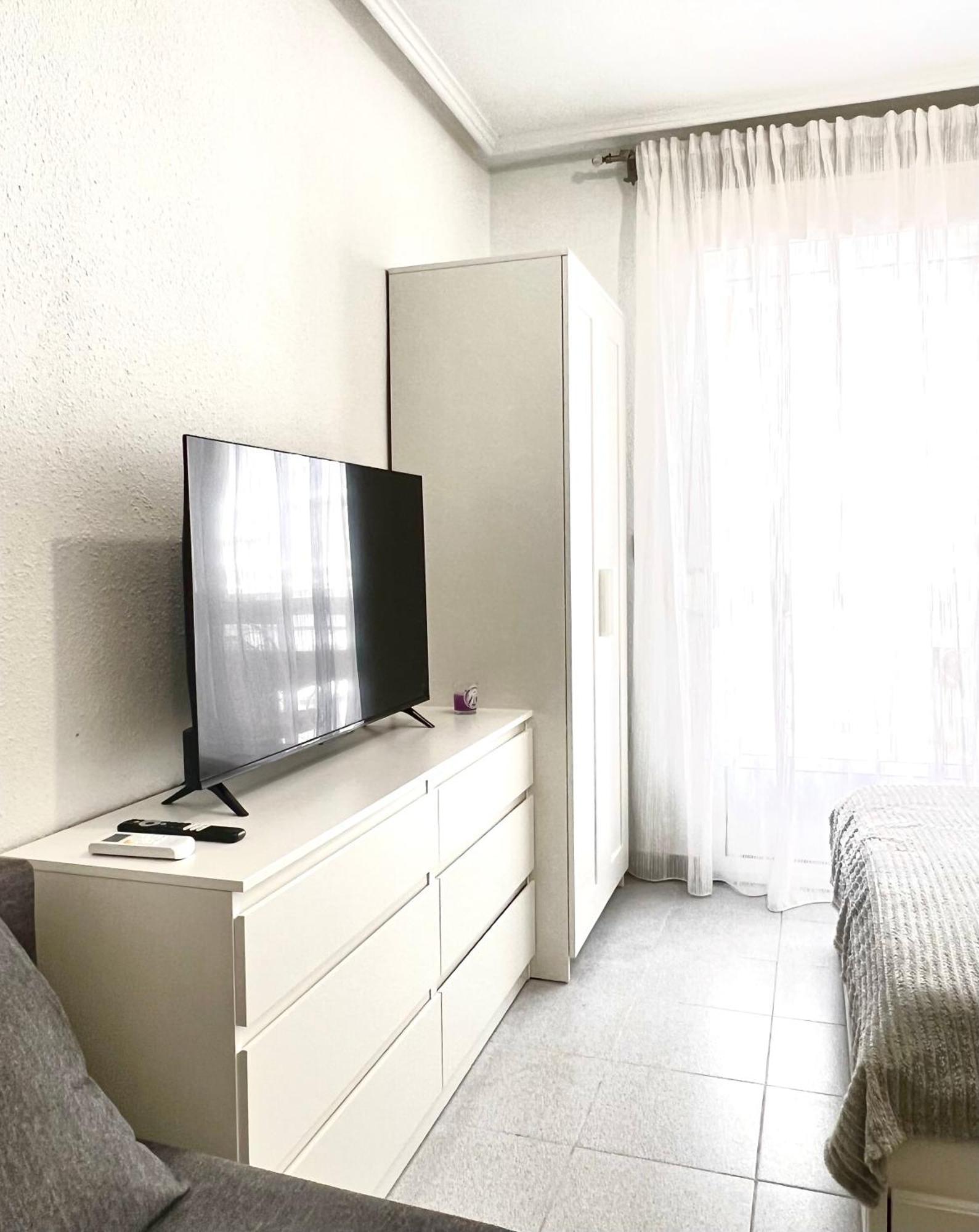 Renovated Cosy Studio 350 M Playa Del Cura, With Official Touristic License Torrevieja Exterior photo